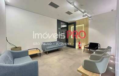 Imagem: O depósito possui 5 Vagas na garagem, 542m² de Área e está