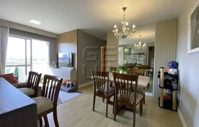 Imagem: O apartamento possui 3 Dormitórios, 2 Banheiros, 1 Vaga na