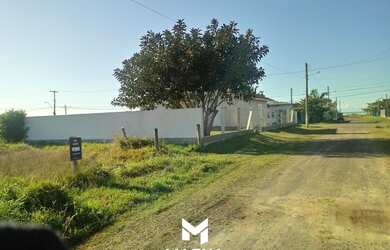 Imagem: O terreno possui 360m² de Área e está localizado em Arroio