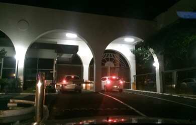 Imagem: A casa em condomínio possui 3 Dormitórios, 5 Banheiros, 4