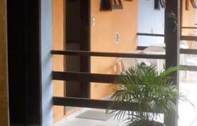 Imagem: A casa possui 5 Dormitórios, 5 Banheiros, 5 Vagas na garagem