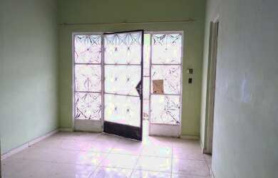 Imagem 3: Casa 3 Quitinetes ao lado do Posto 500 Est. Rio São Paulo/Est. Tingui