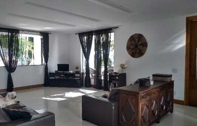 Imagem 4: Mansão cinematografica. Piscina, Churrasqueira, Ar-condicionadoeGuarda...