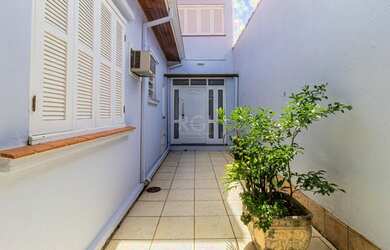 Imagem 3: Casa em Vila Ipiranga. Lareira, 2 Vagas na garageme3 Dormitórios