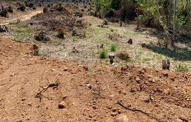 Imagem: O terreno possui 600m² de Área e está localizado em Biritiba