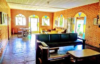 Imagem 7: 3 casas em área de 15.000 metros