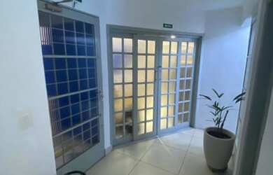 Imagem 14: Galpão/Depósito/Armazém para aluguel possui 650 metros quadrados em...