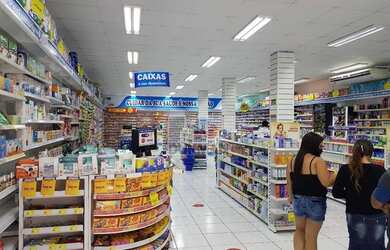 Imagem: O depósito possui 240m² de Área e está localizado em Centro