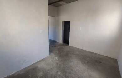 Imagem: A casa possui 2 Dormitórios, 1 Banheiro e 90m² de Área e