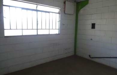 Imagem 4: Matozinhos - Galpão/Depósito/Armazém - Centro