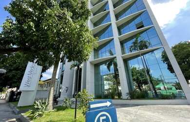 Imagem: O depósito possui 1 Vaga na garagem, 56m² de Área e está