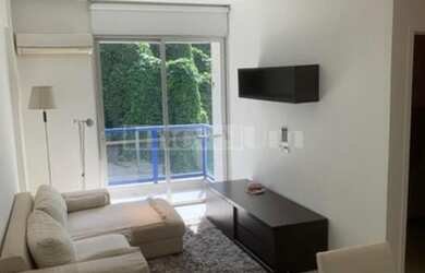 Imagem: O apartamento possui 1 Dormitório, 2 Banheiros, 1 Vaga na garagem