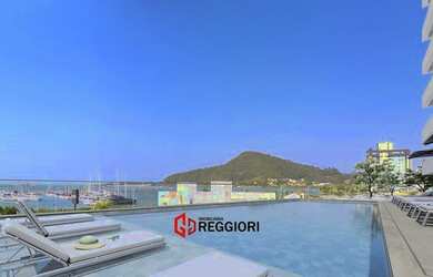 Imagem: O apartamento possui 4 Dormitórios, 5 Banheiros, 4 Vagas na