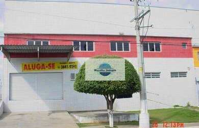 Imagem: O depósito possui 4 Vagas na garagem, 750m² de Área e está