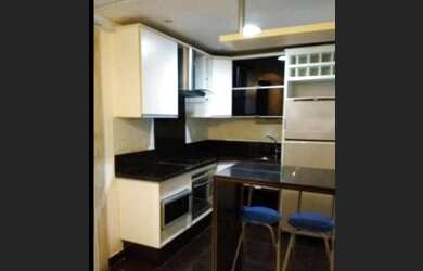 Imagem: O studio possui 1 Dormitório, 1 Banheiro, 1 Vaga na garagem