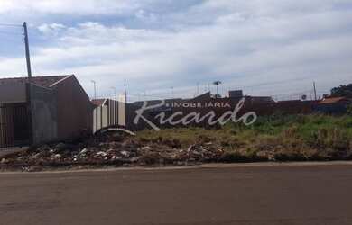 Imagem: O terreno possui 270m² de Área e está localizado em Jardim