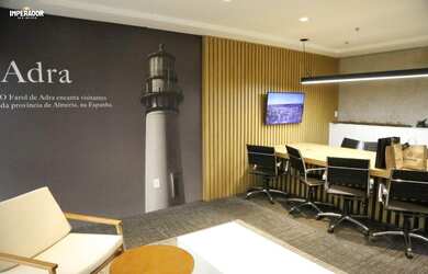 Imagem: O depósito possui 1 Vaga na garagem, 41m² de Área e está