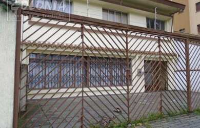 Imagem: A casa possui 4 Dormitórios, 4 Banheiros, 3 Vagas na garagem