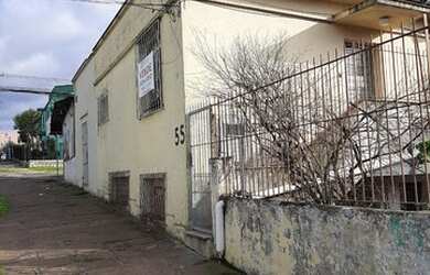 Imagem: O terreno possui 208m² de Área e está localizado em Bom