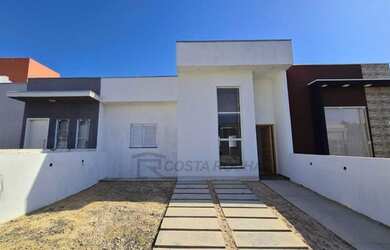 Imagem: A casa em condomínio possui 3 Dormitórios, 2 Banheiros, 110m²