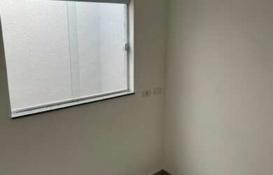 Imagem 12: Saia do Aluguel More ao lado da Estação do monotrilho