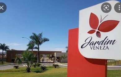 Imagem: O terreno possui 360m² de Área e está localizado em Senador