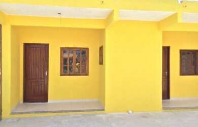 Imagem: A casa possui 1 Dormitório, 1 Banheiro e 1 Vaga na garagem