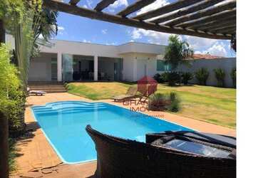 Imagem: A chácara possui 180m² de Área e está localizado em Distrito