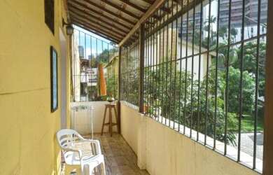 Imagem 4: Alugo Casa no Rio Vermelho na rua Osvaldo Cruz