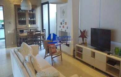 Imagem: A casa em condomínio possui 5 Dormitórios, 5 Banheiros, 3