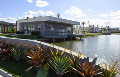 Imagem: O terreno possui 161m² de Área e está localizado em Beira