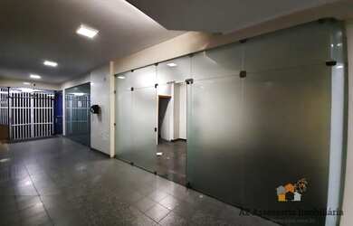 Imagem: O depósito possui 100m² de Área e está localizado em Centro