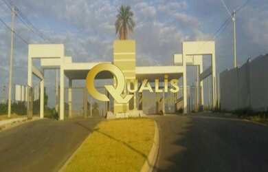 Imagem: O terreno possui 200m² de Área e está localizado em Parque