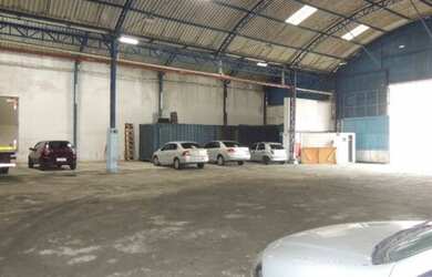 Imagem: O depósito possui 1500m² de Área e está localizado em Vila