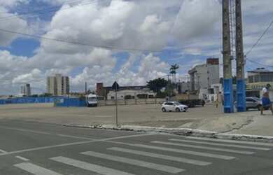 Imagem: O apartamento possui 2 Dormitórios, 1 Banheiro, Imóvel mobiliado