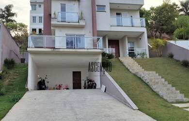 Imagem: A casa em condomínio possui 3 Dormitórios, 4 Banheiros, 4