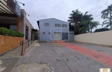 Imagem: O depósito possui 5 Vagas na garagem, 215m² de Área e está