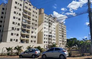 Imagem: O apartamento possui 3 Dormitórios, 2 Banheiros, 2 Vagas na