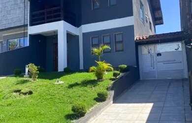 Imagem: A casa em condomínio possui 3 Dormitórios, 4 Banheiros, 4