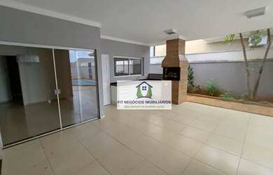 Imagem: A casa em condomínio possui 3 Dormitórios, 4 Banheiros, 4