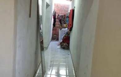 Imagem 3: Casa 3 anos que ta feita. Varanda, 1 Banheiroe2 Dormitórios