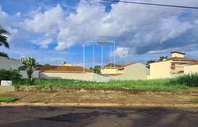 Imagem: O depósito possui 335m² de Área e está localizado em Alto