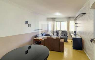 Imagem: O apartamento possui 1 Dormitório, 1 Banheiro, 1 Vaga na garagem