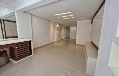 Imagem 1: Apartamento à venda com 3 quartos, sendo 1 suíte, no condomínio Do Edifício Maria Luiza, R