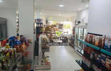 Imagem 6: Loja Fifo Equipada e com Clientela Formada em corredor de serviço no...