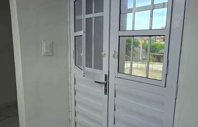 Imagem 11: Alugo- Baixa de Quintas - Estrada da Rainha - OPORTUNIDADE