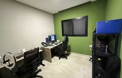 Imagem 10: Casa Alto Padrão, 4 Quartos, Closet, Hidromassagem, Garagem 3 carros,...