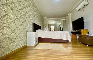 Imagem 11: Casa ampla à venda, 3 dormitórios, 2 suítes, com pátio próximo ao...