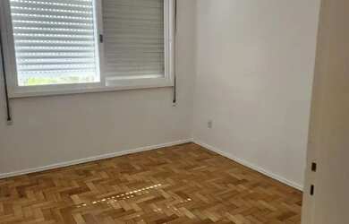 Imagem 10: Imóvel para aluguel possui 84 metros quadrados com 3 quartos em Auxiliadora - Porto Alegre