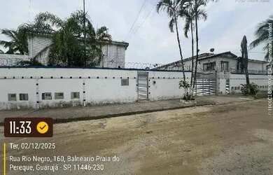 Imagem: A casa possui 2 Dormitórios, 1 Banheiro, 1 Vaga na garagem